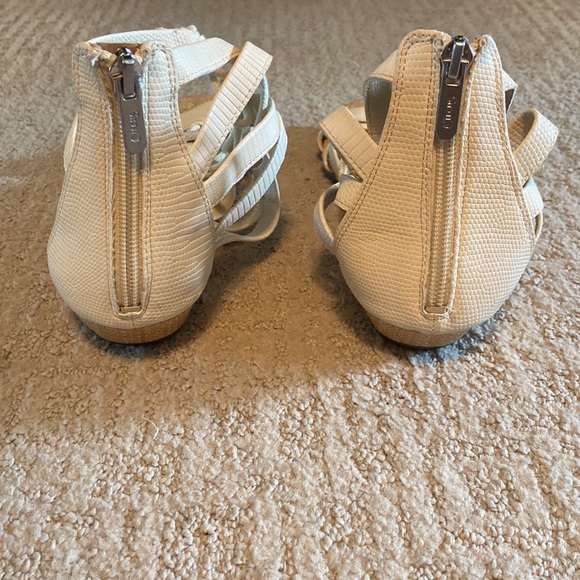 EUC Circus cream colored gladiator faux leather sandal - Picture 3 of 7